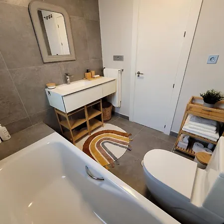 Luxury Penthhouse Sea Views Blue 3401